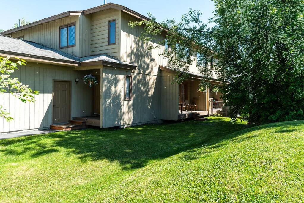 Moose Meadows- Near The Airport, Centrally Located Anchorage Esterno foto